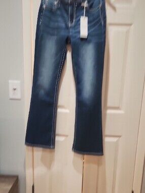 Miss Me Women's Medium Blue Jeans - Classic Denim Bootcut Fit Size 31